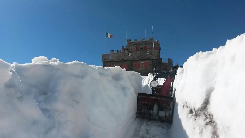 Rifugio Garibaldi Hotel Passo Stelvio 0*,  Italy