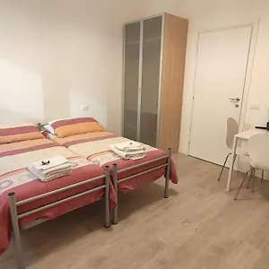 Forum 12 Bed & Breakfast