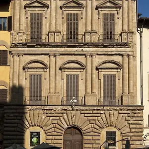 Palazzo Uguccioni Firenze